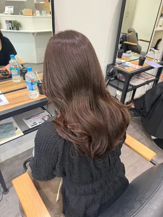 セミロング カラー Karin/ レイヤーブリーチ🥀のヘアスタイル