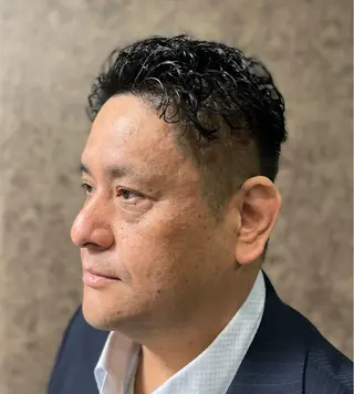 ショート パーマ 千葉弘平 🔥波巻き特化🔥のヘアスタイル