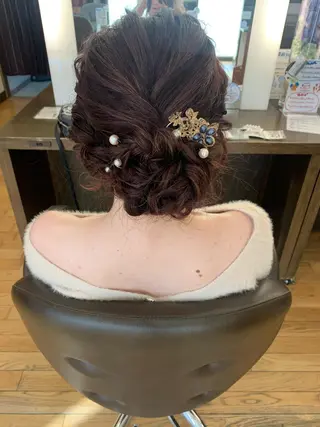 ロング ヘアアレンジ 齊藤 衣梨佳のヘアスタイル