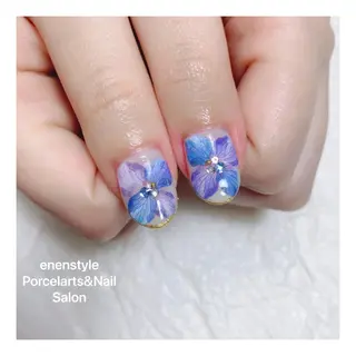 ミディアム ネイル 🐾enen style 🐾のネイルデザイン