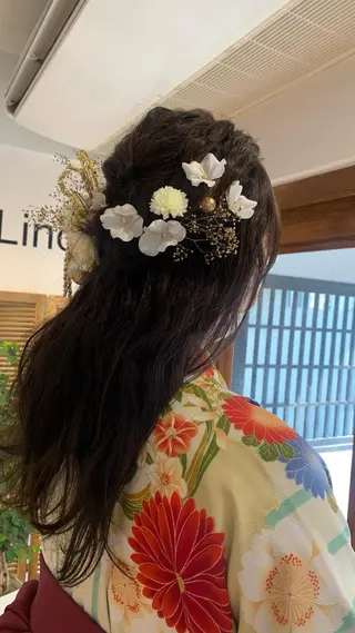 ヘアアレンジ ショート🌼パーマ 本間正子のヘアスタイル
