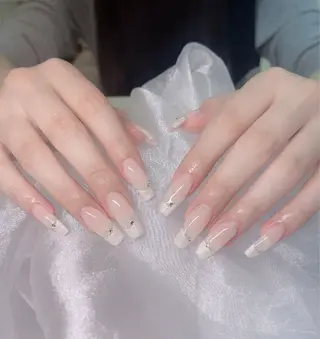 ネイル HIN NAILのネイルデザイン