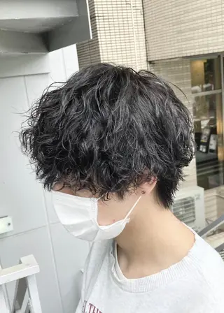 パーマ メンズ 曲がる縮毛矯正 LIBER 岩名のヘアスタイル