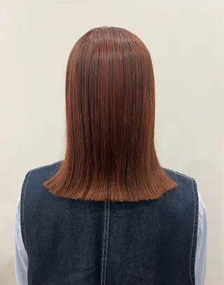 ミディアム カラー オグニ ヒマリのヘアスタイル