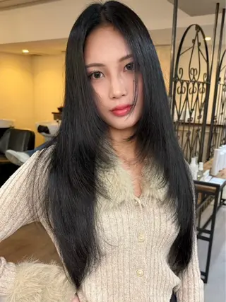 ロング カラー ｉｌｉ 大阪のヘアスタイル