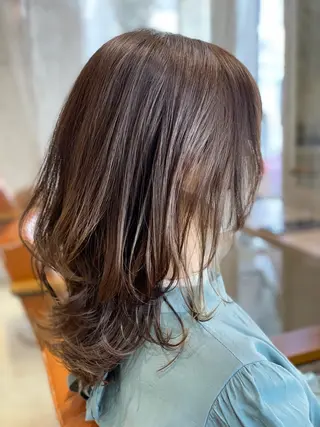 ミディアム 櫻田 朴のヘアスタイル