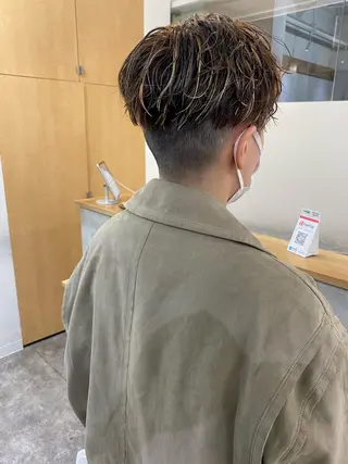 ショート カラー メンズ 森貴裕/ニュアンス パーマ/オリーブのヘアスタイル