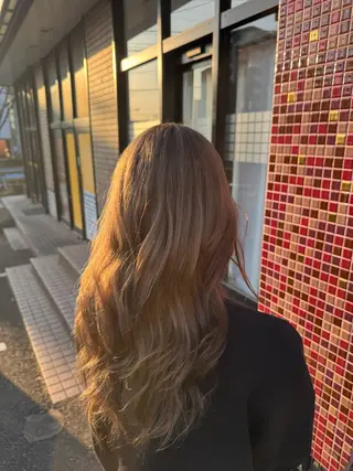 ロング フカモト カエデのヘアスタイル