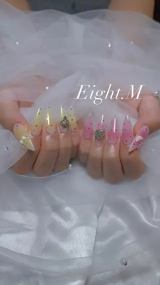 ネイル EIGHT .Mのネイルデザイン