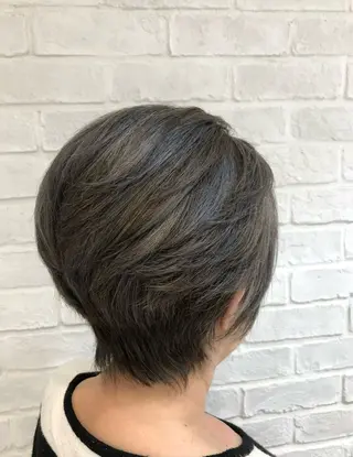 ショート カラー 酸性ストレート特化× 艶髪師/及川のヘアスタイル