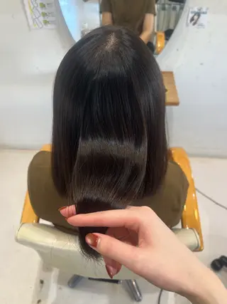 ミディアム 野村 奈里亜のヘアスタイル