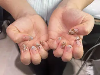 ネイル ネイルサロン トゥルースのネイルデザイン