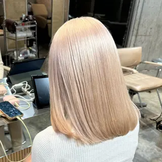 ミディアム カラー 渋谷ブリーチカラー✨ sara💛のヘアスタイル