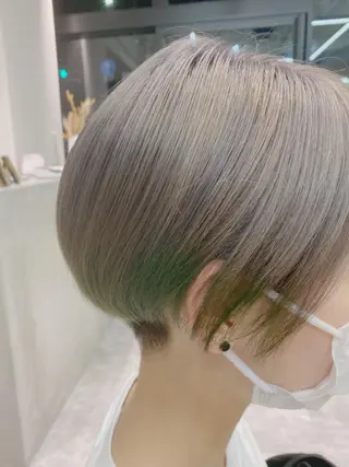 ショート 赤み消し×髪質改善 🍏上田晃司のヘアスタイル
