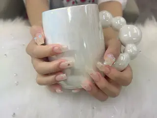 ネイル MIKIネイル サロンのネイルデザイン