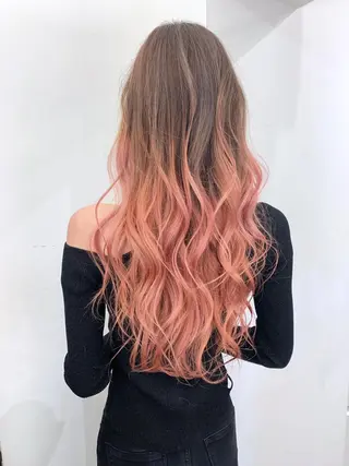 ロング カラー エクステ(レミー毛) NINEのヘアスタイル