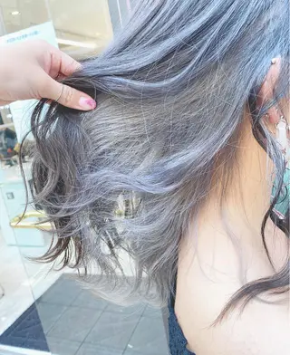セミロング 🤍ムラ修正ブリーチ 🤍原宿/YUUのヘアスタイル