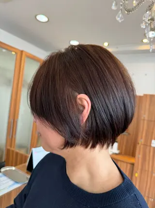 ショート 髪質改善×白髪ぼかし 美容師✂️武澤龍賀のヘアスタイル