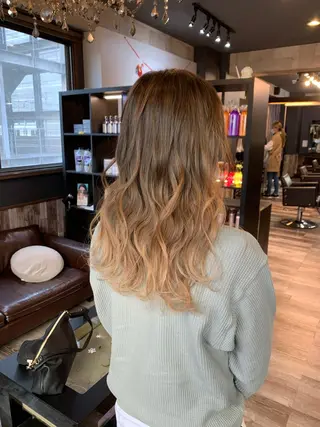 セミロング 【KIRA 代表】 TATSUYAのヘアスタイル