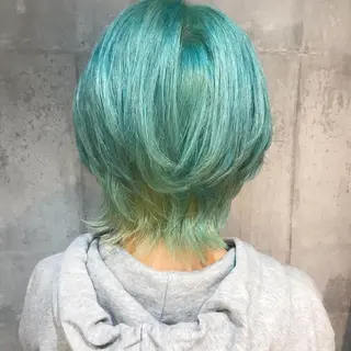 カラー ブリーチ/ウルフ特化 渋谷カルチャー交差点のヘアスタイル