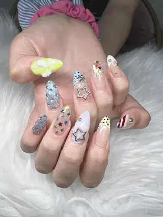 ネイル Lee Nailsのネイルデザイン