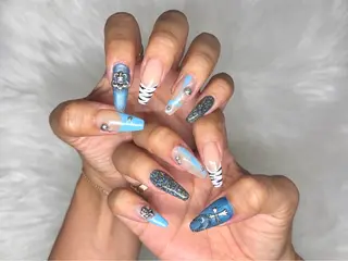 ネイル 🌏AURORA | RiRi🪐のネイルデザイン