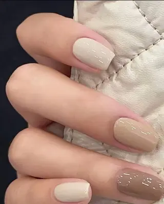 ネイル 双 木のネイルデザイン