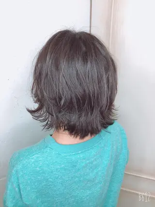 ショート デザインカラー🎨 下北沢 / 磯部のヘアスタイル