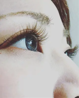 マツエク・マツパ brille ~eyelash~のヘアスタイル