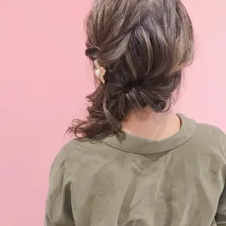カラー ヘアアレンジ YUI𓍯ｴｸｽﾃ /ﾆｭｱﾝｽｶﾗｰのヘアスタイル