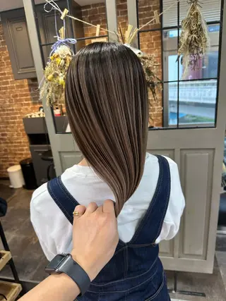 セミロング 粕川 達哉のヘアスタイル