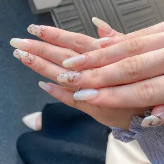 ネイル E  なんばOCAT .mamiのネイルデザイン
