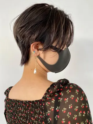 ショート カラー KOOKI スティードトーキョーのヘアスタイル