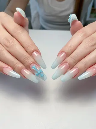 ネイル Mione_ Sonのネイルデザイン