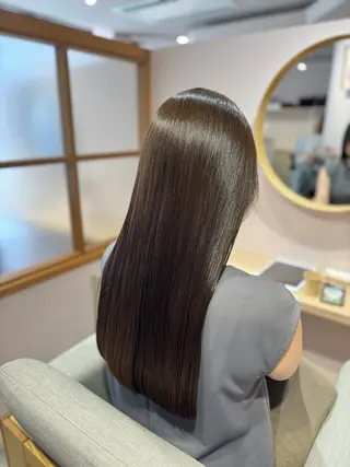 ロング カラー AYATO 'のヘアスタイル