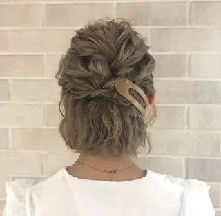カラー ヘアアレンジ Maho🍃 #池袋 #眉毛 #実績豊富のマツエク・マツパデザイン