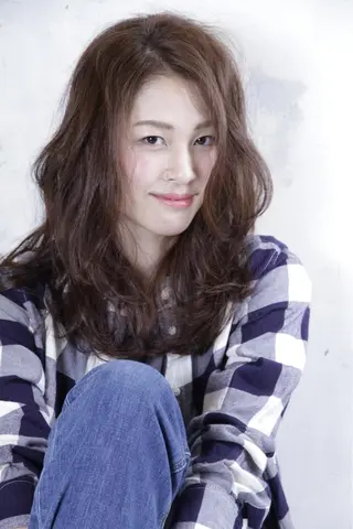 ミディアム 仁城 了祐のヘアスタイル