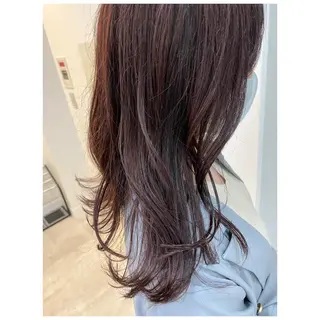セミロング カラー くるくるパーマ aikoのヘアスタイル