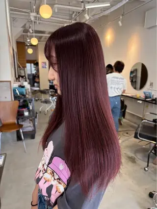 ロング カラー LUCK ユナのヘアスタイル