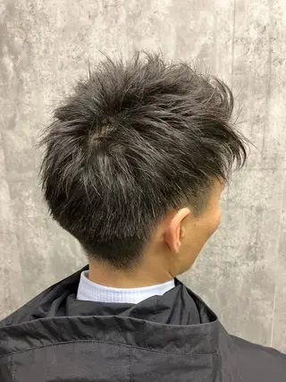 ショート メンズ SAKI SAKIのヘアスタイル