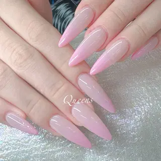 ネイル Queens みなみのネイルデザイン
