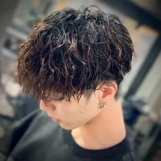 ショート パーマ メンズ 石田 大成のヘアスタイル