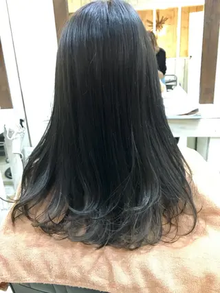 ロング 鷺谷 玲奈のヘアスタイル