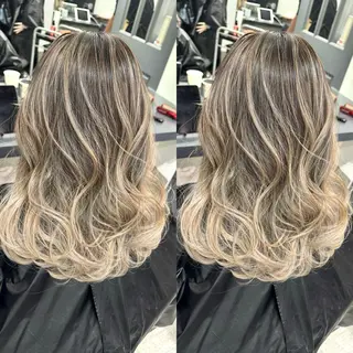 ミディアム バレイヤージュ ボブ🌈ナツヤのヘアスタイル