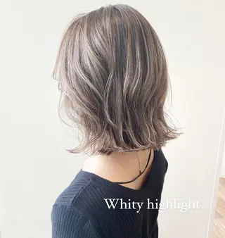 ミディアム カラー 木下 奈々のヘアスタイル