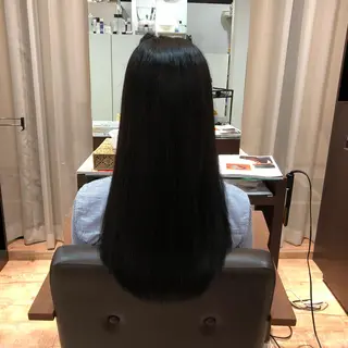 ロング 反橋 聖のヘアスタイル