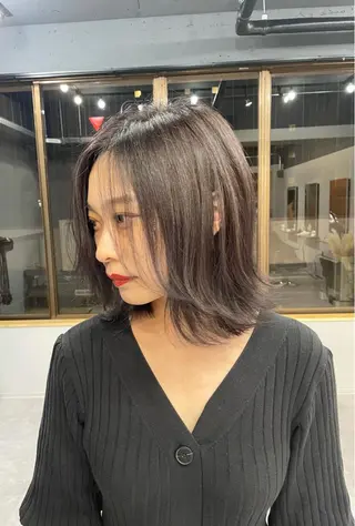 ショート カラー レイヤーカット 西村あきやのヘアスタイル