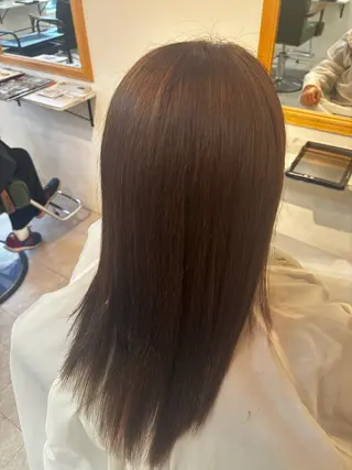 セミロング 坂井 朱里のヘアスタイル