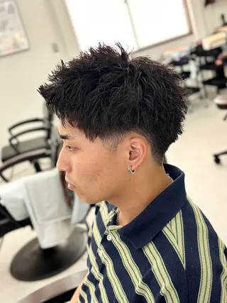 メンズ KanedaRio パーマ/フェードのヘアスタイル