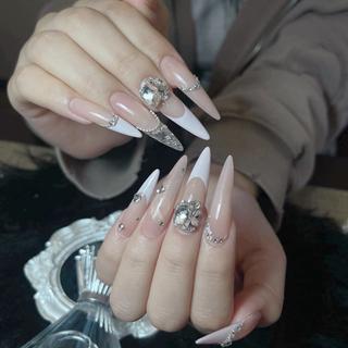 ネイル Amee Nail Salonのネイルデザイン